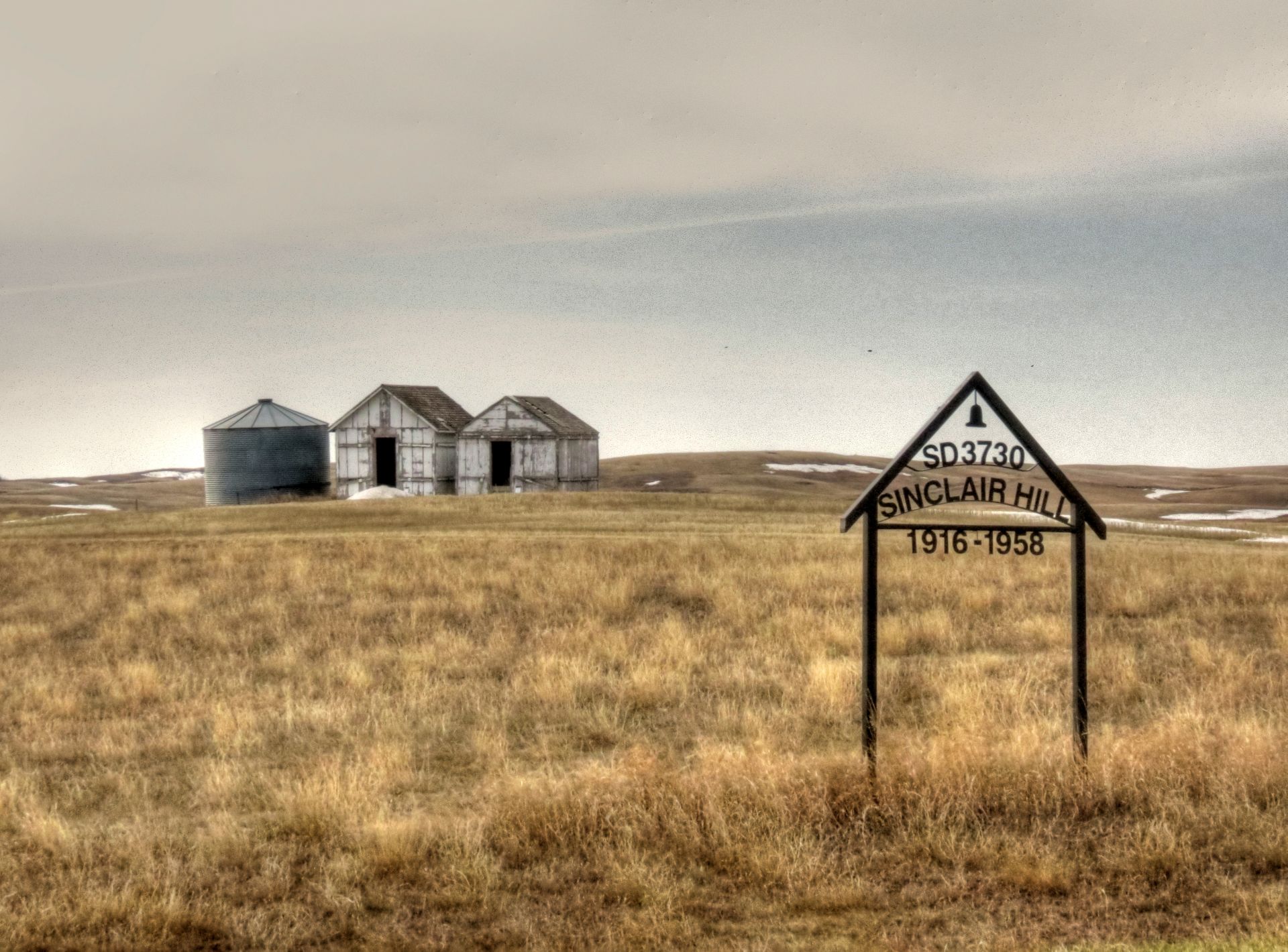 Sinclair Hill School District 3730, 1916-1958, south west section 18 township 11 range 23 west of the second meridian, near Avonlea, north east section 22 township 12 range 23 west of the second meridian,   